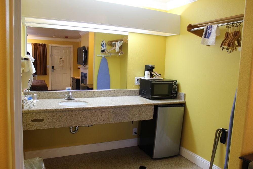 Surestay Hotel By Best Western Seaside Monterey Eksteriør billede